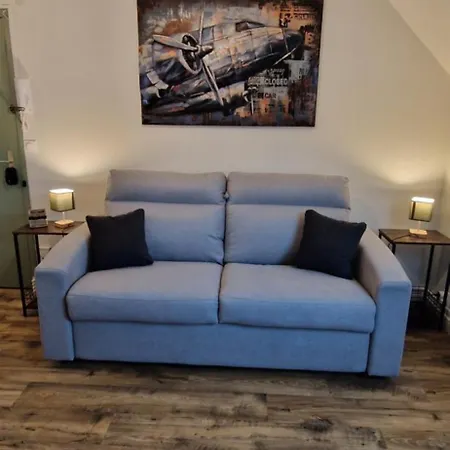 D-day דירה באיו